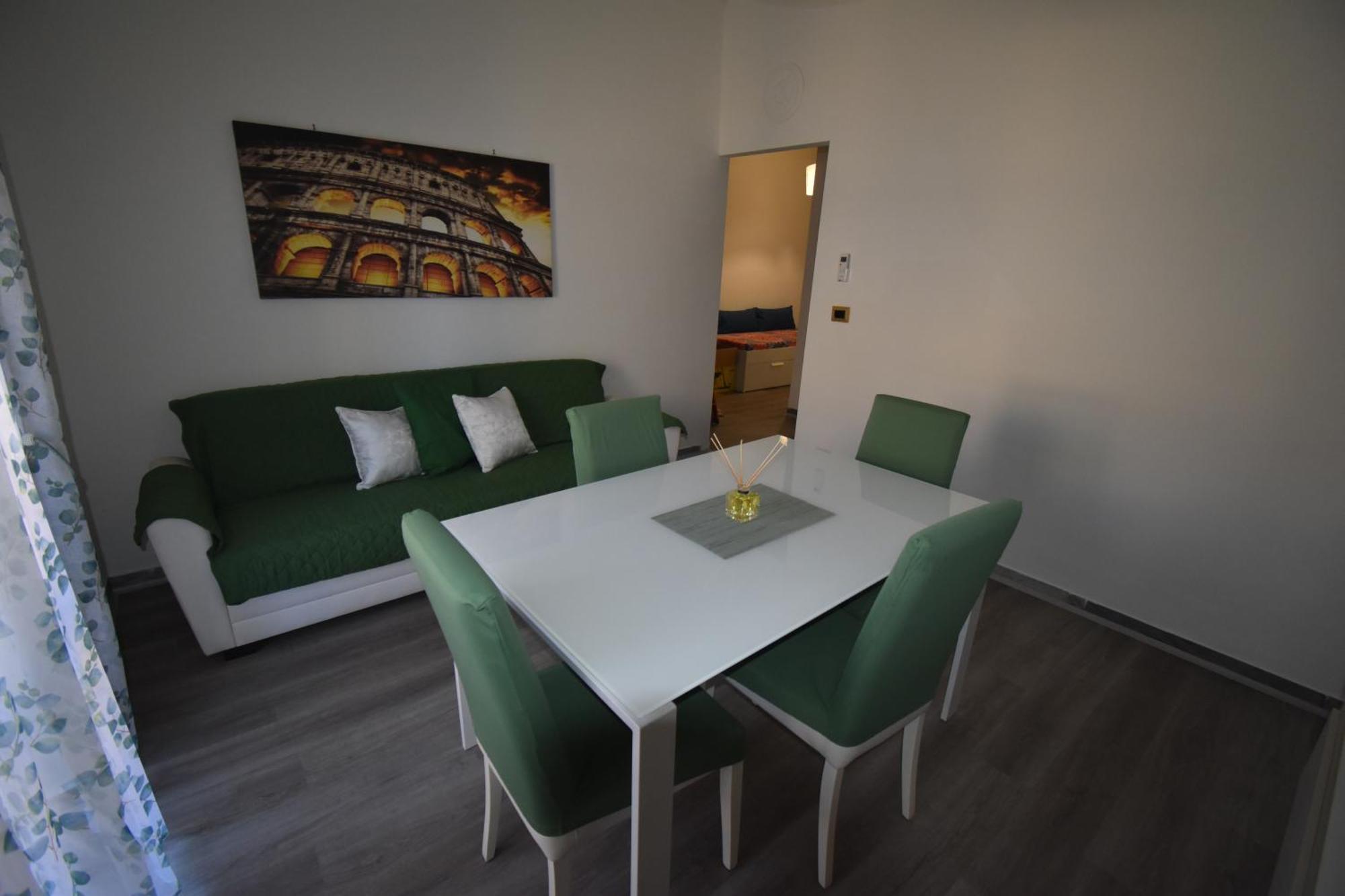 Casa Samantha Rom